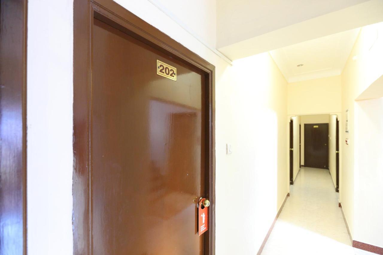 OYO 11736 Venkateswara Vilasam Pondicherry Exterior foto