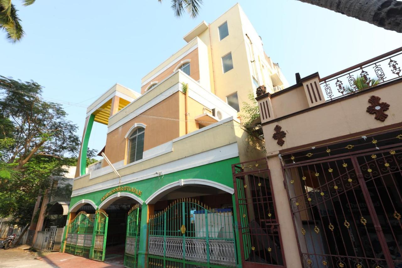 OYO 11736 Venkateswara Vilasam Pondicherry Exterior foto
